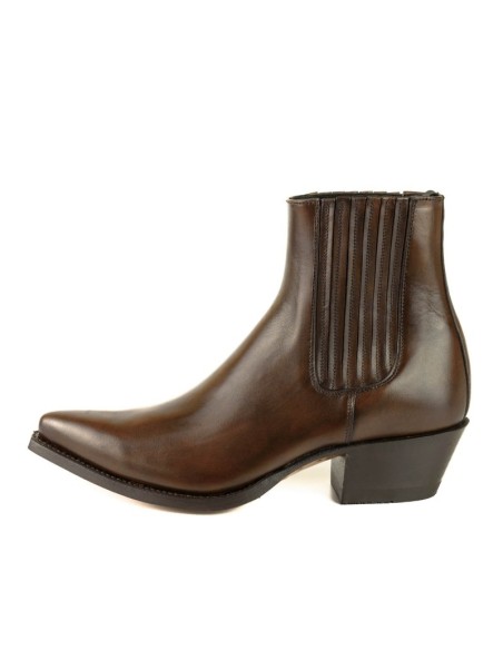 BOTA MOLDEADA 2496 MARIE NAPPA MARRÓN VELADO MAYURA