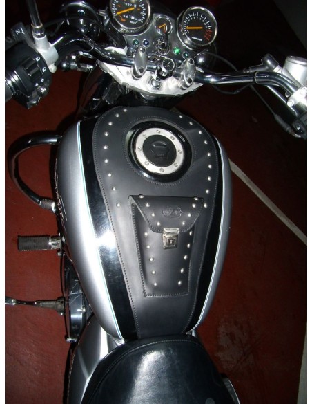 CUBRE DEPOSITO HYOSUNG AQUILA 125 CLASICO CUBRE DEPOSITO HYOSUNG AQUILA 125 CLASICO