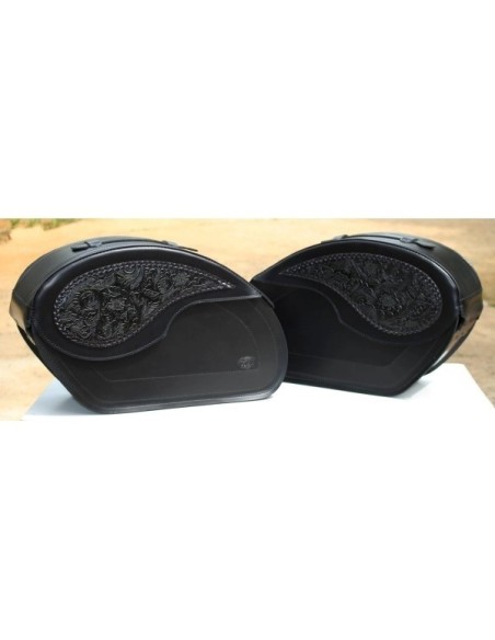 ALFORJAS RIGIDAS VENDETTA GÓTICA PARA SOFTAIL FAT BOY SPECIAL H.D