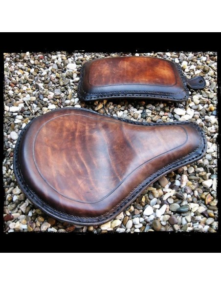 ASIENTO SOLO LINE LEATHER UNIVERSAL MARRÓN ASIENTO SOLO LINE LEATHER UNIVERSAL MARRÓN