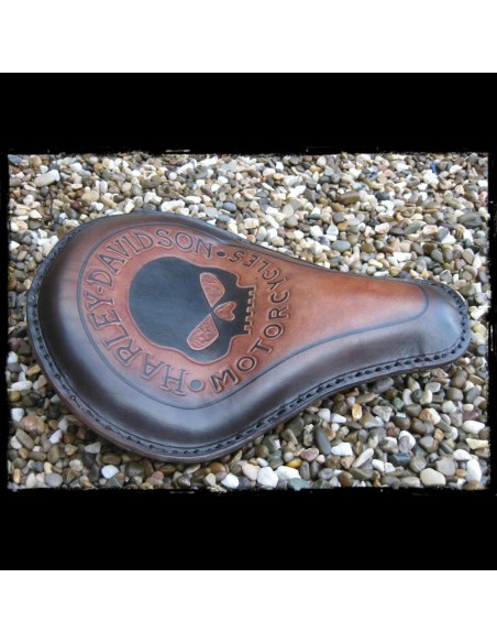 ASIENTO SOLO SKULL UNIVERSAL HARLEY DAVIDSON MARRÓN