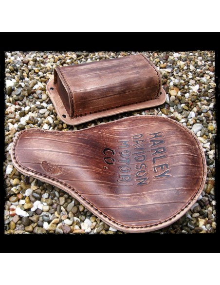 ASIENTO SOLO FIRST FACTORY UNIVERSAL HARLEY DAVIDSON MARRÓN ASIENTO SOLO FIRST FACTORY UNIVERSAL HARLEY DAVIDSON MARRÓN