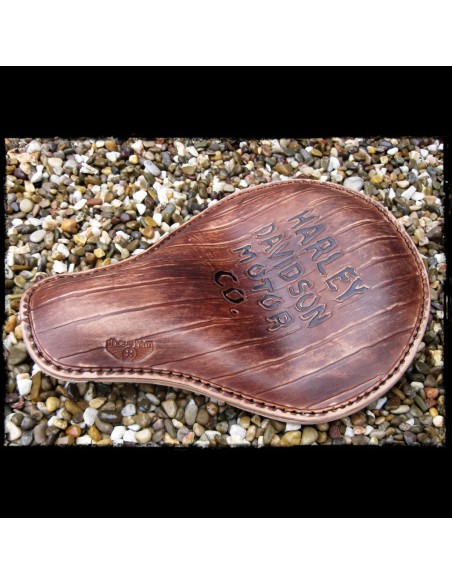 ASIENTO SOLO FIRST FACTORY UNIVERSAL HARLEY DAVIDSON MARRÓN ASIENTO SOLO FIRST FACTORY UNIVERSAL HARLEY DAVIDSON MARRÓN