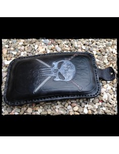 TACO ASIENTO PIEL VENTOSAS ANGRY SKULL UNIVERSAL