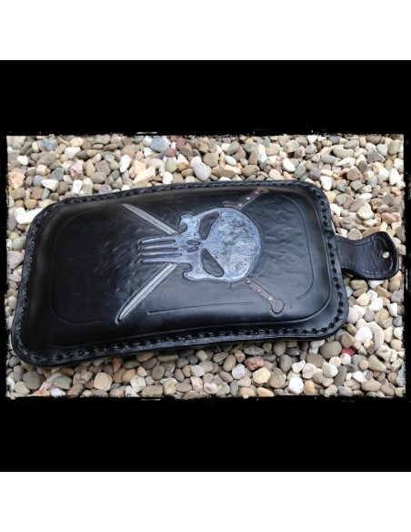 TACO ASIENTO PIEL VENTOSAS ANGRY SKULL UNIVERSAL TACO ASIENTO PIEL VENTOSAS ANGRY SKULL UNIVERSAL