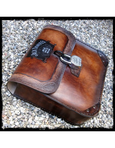 ALFORJA CUERO JACK DANIELS UNIVERSAL ALFORJA CUERO JACK DANIELS UNIVERSAL