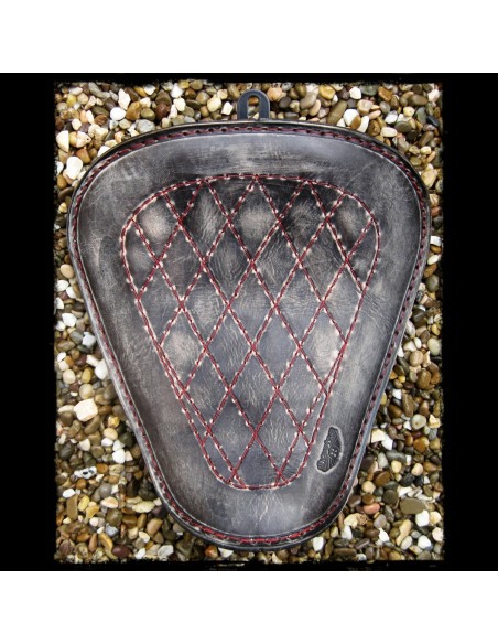 ASIENTO SOLO RED DIAMONDS VINTAGE COMFORT PARA SPORTSTER 2010 - UP