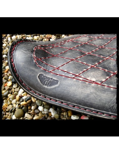 ASIENTO SOLO RED DIAMONDS VINTAGE COMFORT PARA SPORTSTER 2010 - UP