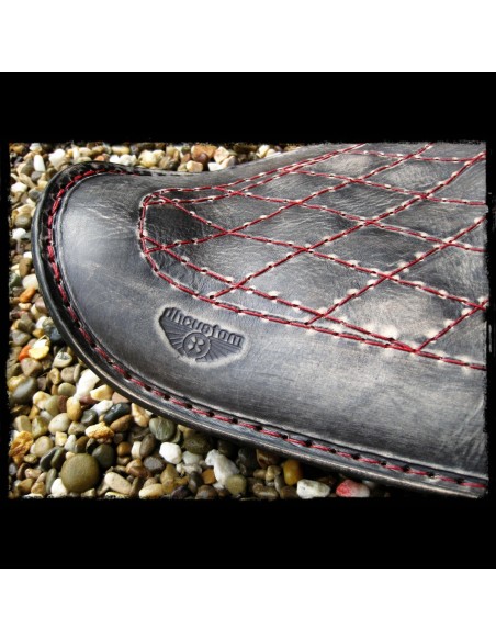 ASIENTO SOLO RED DIAMONDS VINTAGE COMFORT PARA SPORTSTER 2010 - UP