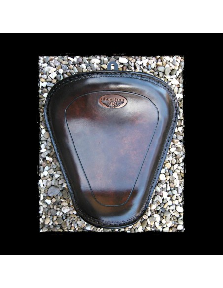 ASIENTO SOLO LEATHER DARK PARA SPORTSTER 2010 - UP ASIENTO SOLO LEATHER DARK PARA SPORTSTER 2010 - UP