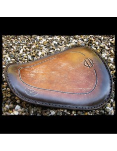 ASIENTO SOLO BROWN VINTAGE LOGO HD PARA SPORTSTER 2010 - UP 2