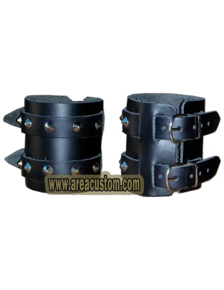 BRAZALETE CORREA DOBLE CUERO CON TACHUELAS