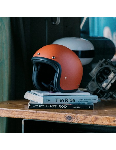 Casco Jet DMD Retro Zafferano | Área Custom