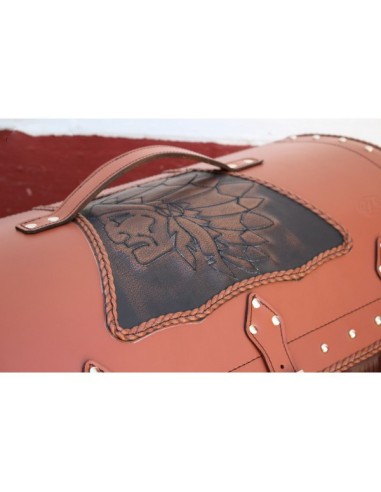 BAUL TRASERO RIGIDO DOSCAS CLÁSICO CELTIC FLECOS BIG BOSS MARRÓN UNIVERSAL