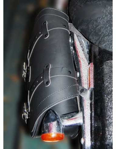 ALFORJA SPARTA SKULL HARLEY DAVIDSON LADO IZQ CON HUECO AMORTIGUADOR